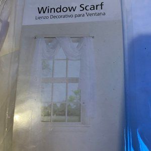 NEW mainstays window white scarf NWT